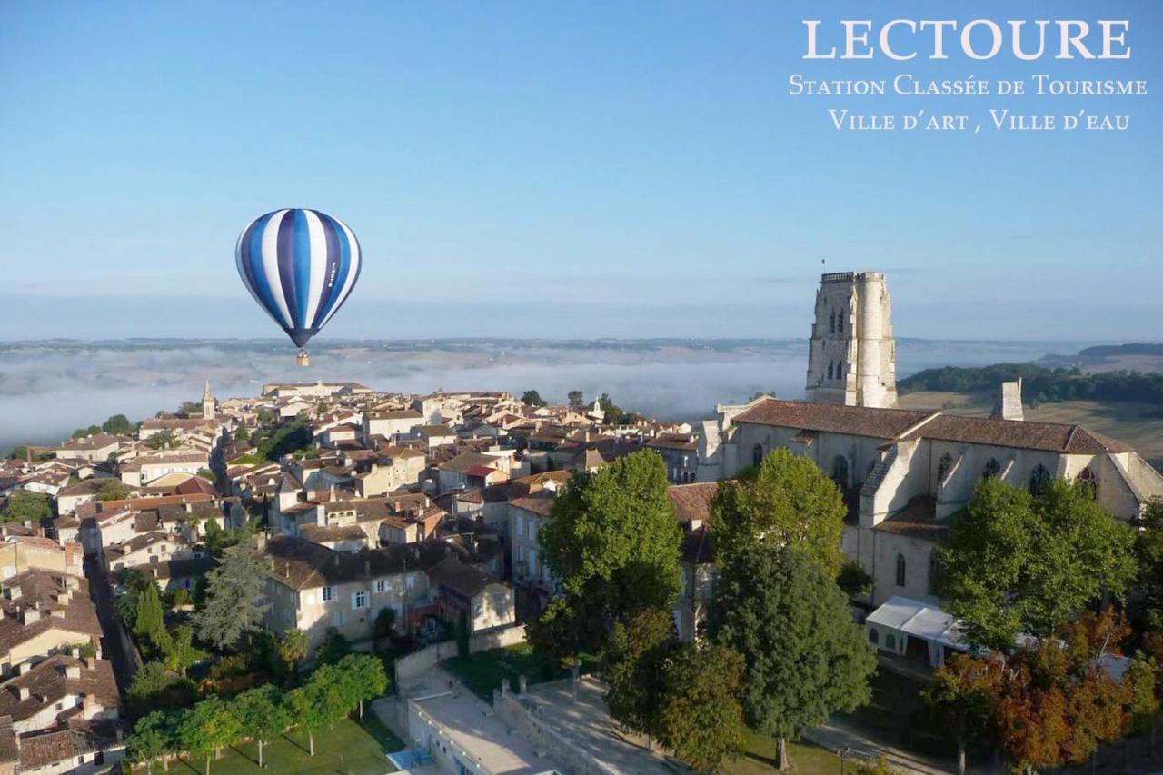 Gite Des Remparts A Lectoure Buitenkant foto