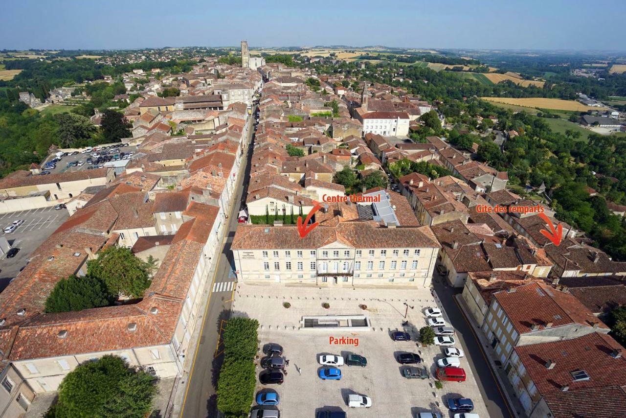 Gite Des Remparts A Lectoure Buitenkant foto
